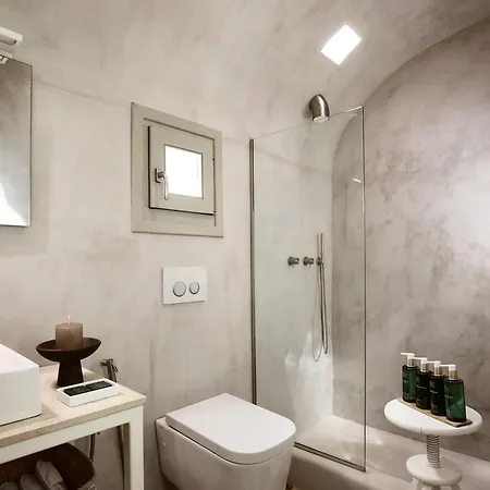 Amra - Secluded Mykonos Haven With Sea Views, Heated Pool, Gym & Hammam Ftelia (Mykonos)