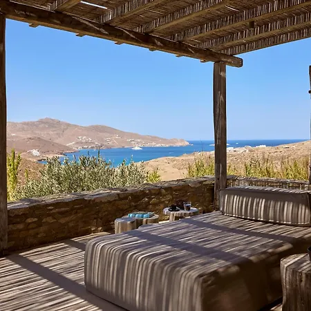 Amra - Secluded Mykonos Haven With Sea Views, Heated Pool, Gym & Hammam Ftelia (Mykonos)
