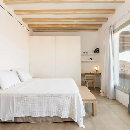 Villa Amra - Secluded Mykonos Haven With Sea Views, Heated Pool, Gym & Hammam