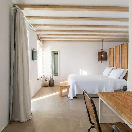 Villa Amra - Secluded Mykonos Haven With Sea Views, Heated Pool, Gym & Hammam *