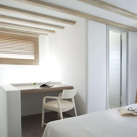 Villa Amra - Secluded Mykonos Haven With Sea Views, Heated Pool, Gym & Hammam Ftelia (Mykonos)