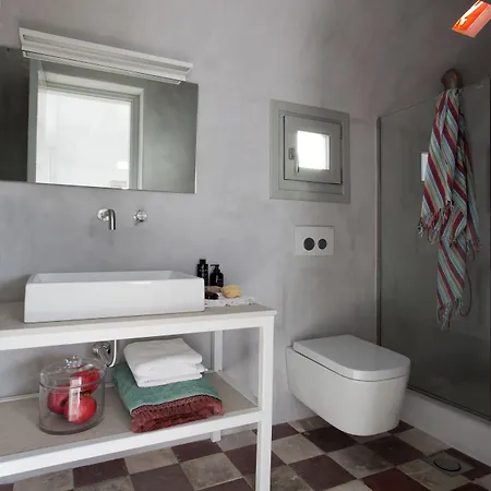 Villa Amra - Secluded Mykonos Haven With Sea Views, Heated Pool, Gym & Hammam *