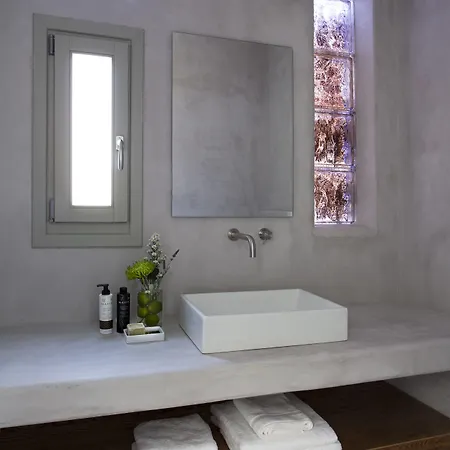 Amra - Secluded Mykonos Haven With Sea Views, Heated Pool, Gym & Hammam Villa