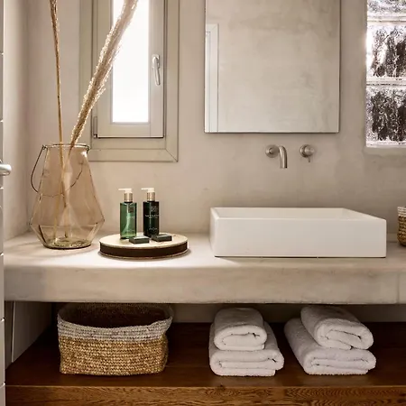 Amra - Secluded Mykonos Haven With Sea Views, Heated Pool, Gym & Hammam Φτελιά