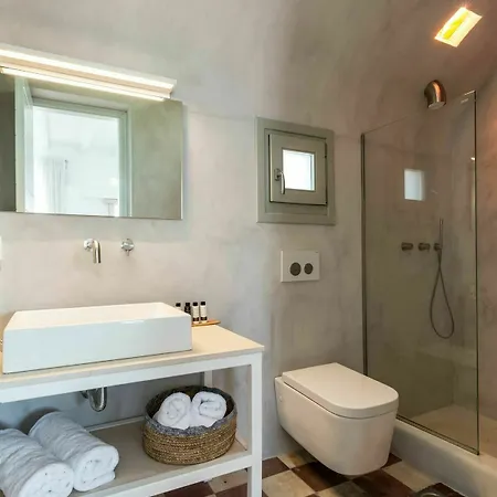 Villa Amra - Secluded Mykonos Haven With Sea Views, Heated Pool, Gym & Hammam