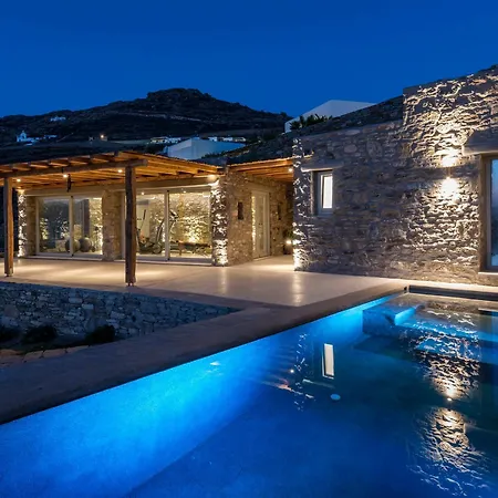 Amra - Secluded Mykonos Haven With Sea Views, Heated Pool, Gym & Hammam Ftelia (Mykonos)