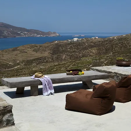 Amra - Secluded Mykonos Haven With Sea Views, Heated Pool, Gym & Hammam Ftelia (Mykonos)