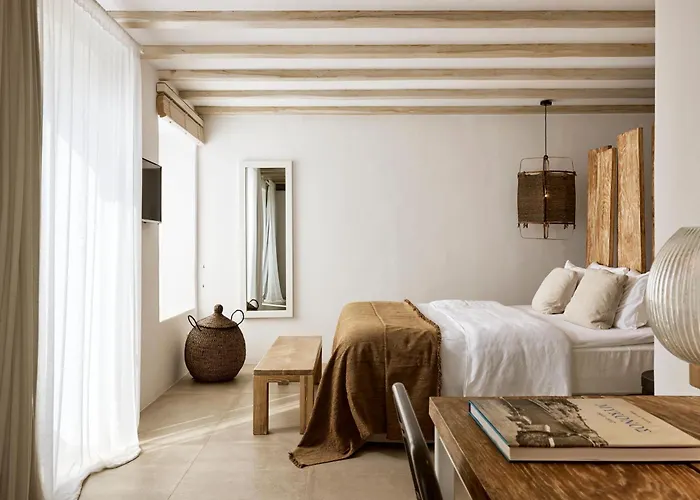 Villa Amra - Secluded Mykonos Haven With Sea Views, Heated Pool, Gym & Hammam Ftelia (Mykonos)