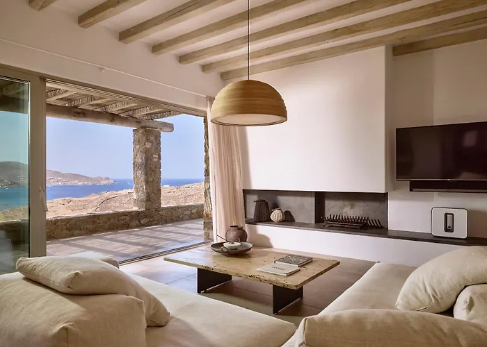 Villa Amra - Secluded Mykonos Haven With Sea Views, Heated Pool, Gym & Hammam Ftelia (Mykonos)