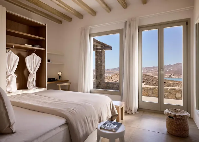 Villa Amra - Secluded Mykonos Haven With Sea Views, Heated Pool, Gym & Hammam *